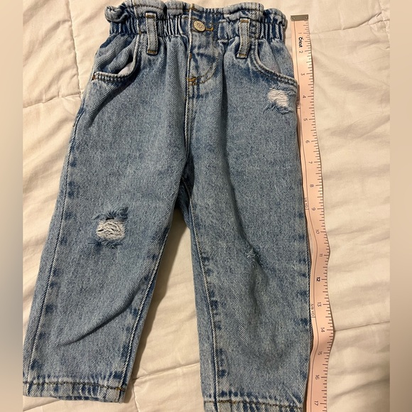 Zara toddler mom jeans - Picture 2 of 3